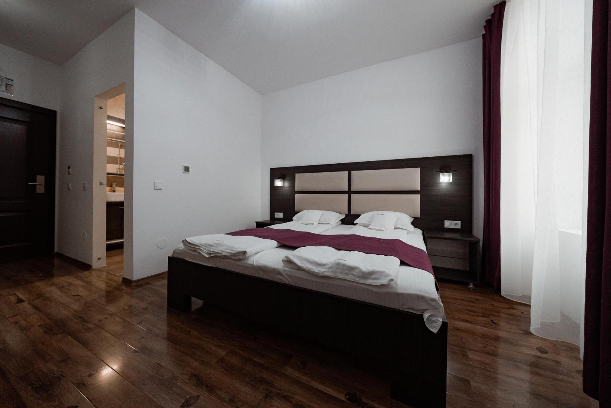 Quantum House Ξενοδοχείο Vatra Dornei Εξωτερικό φωτογραφία
